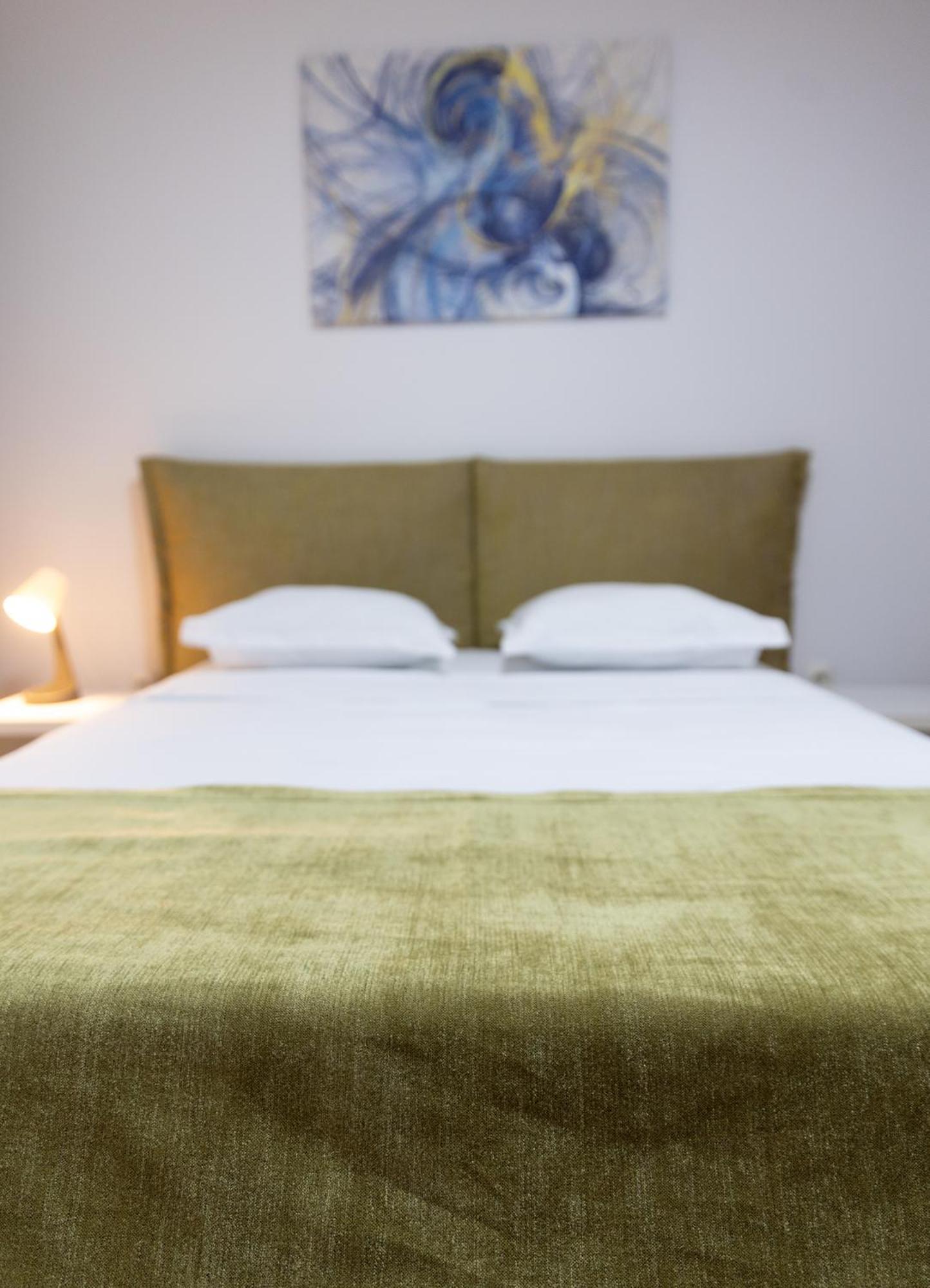Old Town Central Oasis - Secured Parking Nearby - Self Check In - Metro Station At 1Min 부쿠레슈티 외부 사진